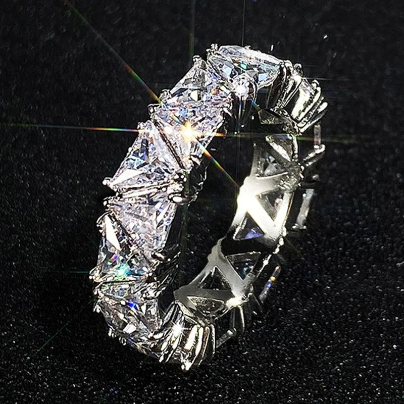 Bague de fiançailles triangulaires en argent