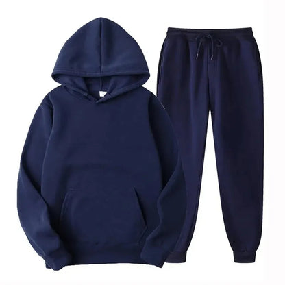 Pull et pantalon à capuche masculin de base dans l'ensemble