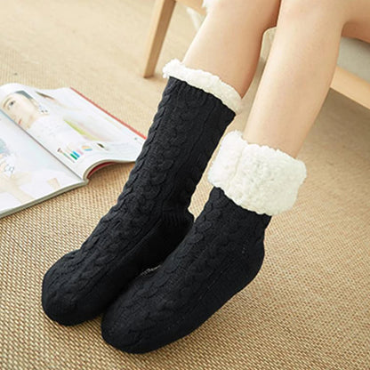 Chaussettes thermo avec une alimentation en peluche