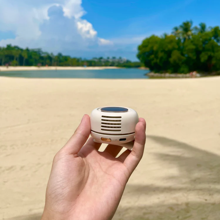 Mini fan portable